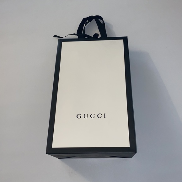 Gucci Paper Bag - Picture 2 of 7